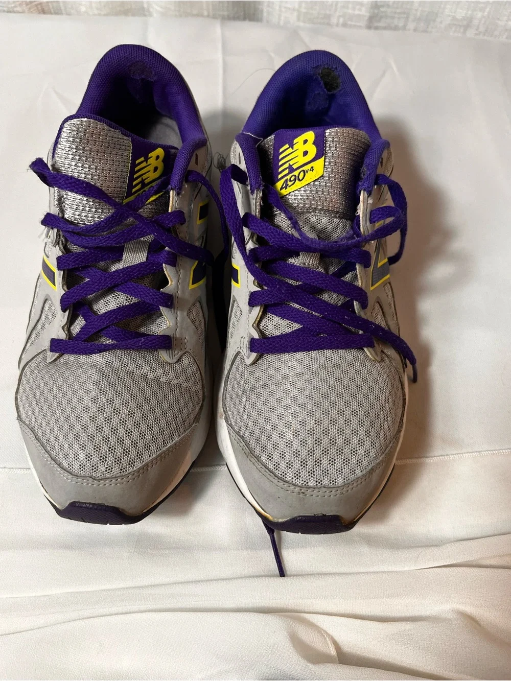 NEW BALANCE WOMENS Gray Running Shoes with Purple & Yellow Accents Size 7 1/2